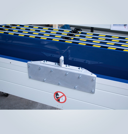 Anschlusskonsole, vorbereitet für Tore mit pneumatischem Antrieb Anschlusskonsole, vorbereitet für Tore mit pneumatischem Antrieb